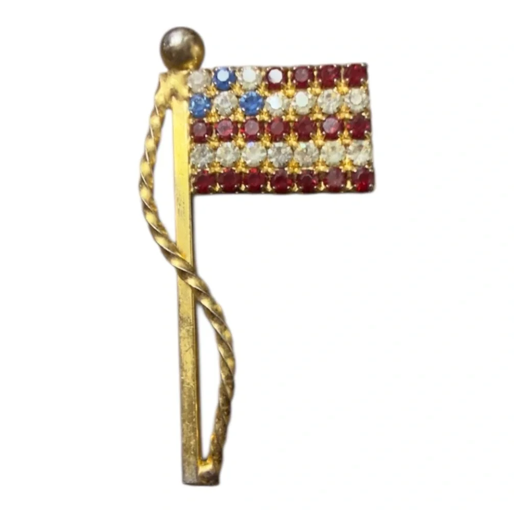 Patriotic angel & flag brooch lot Women’s jewelry angel appears handmade